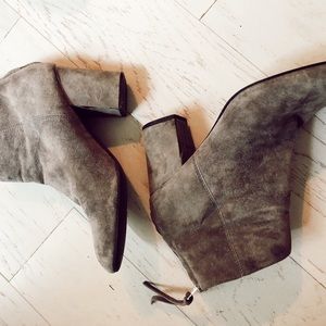 Steve Madden Suede Booties